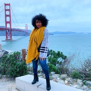 Meet your Posher, Yasmine